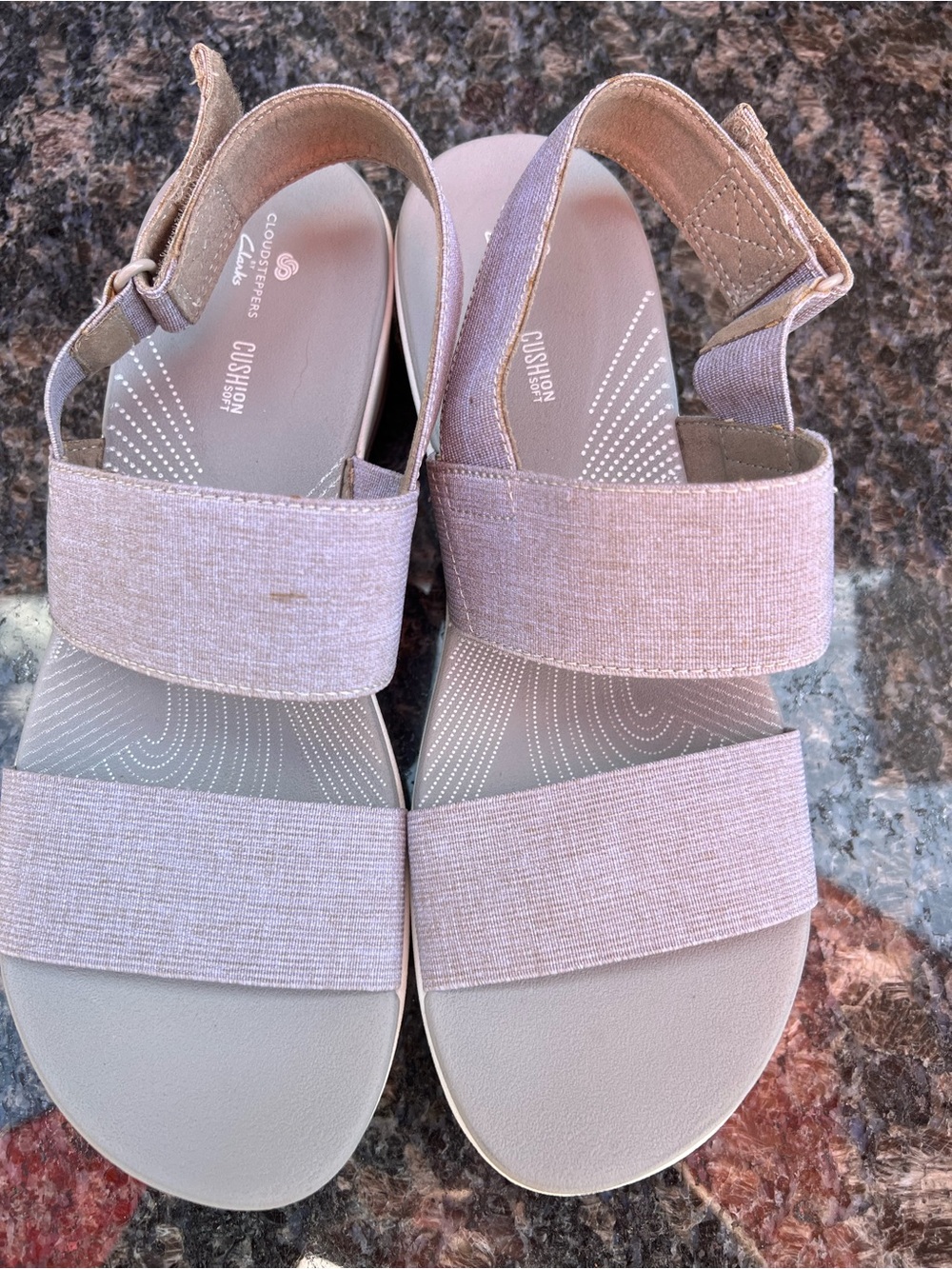 Clarks Cloudsteppers Womens Light Pink Elastic Strap Sandalsdize 9